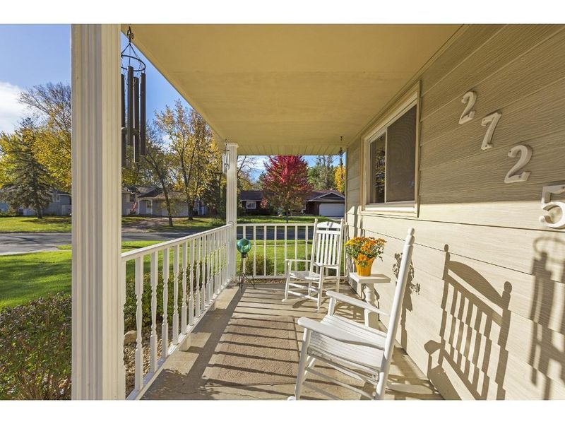 2725 107th Ave NW, Coon Rapids, MN 55433