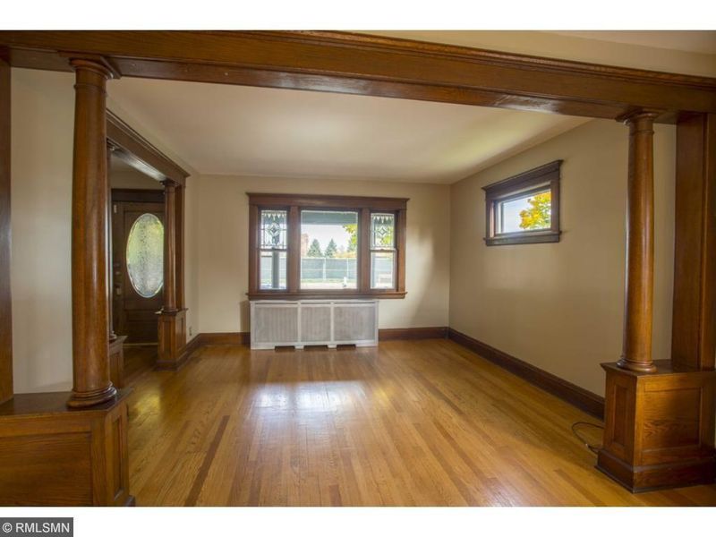 1180 Marshall Ave, Saint Paul, MN 55104