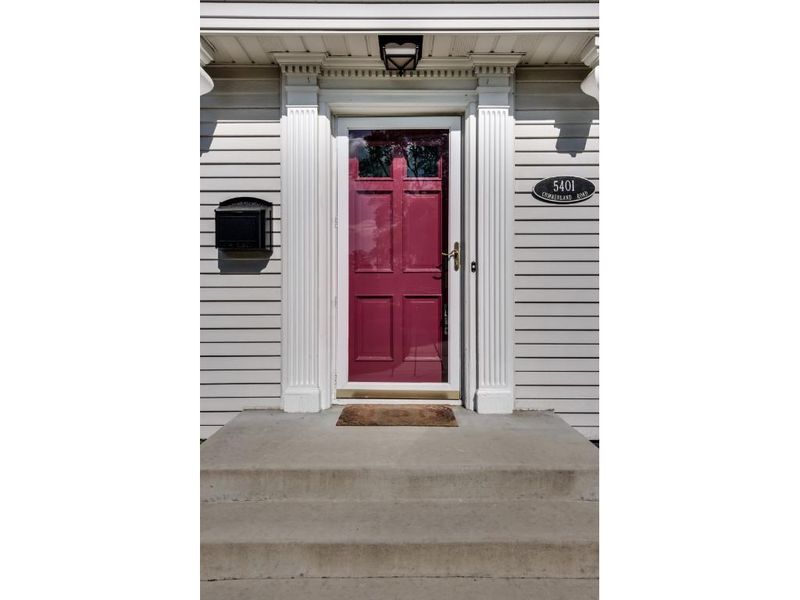 5401 Cumberland Rd, Minneapolis, MN 55410