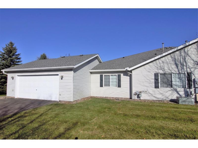 10931 57th St NE, Albertville, MN 55301