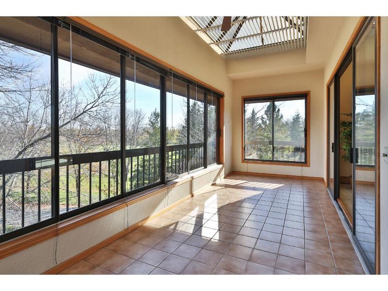 7250 Lewis Ridge Pw #307, Edina, MN 55439