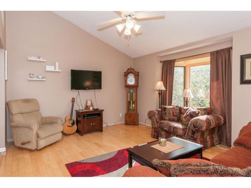 2002 Swenson St, Stillwater, MN 55082