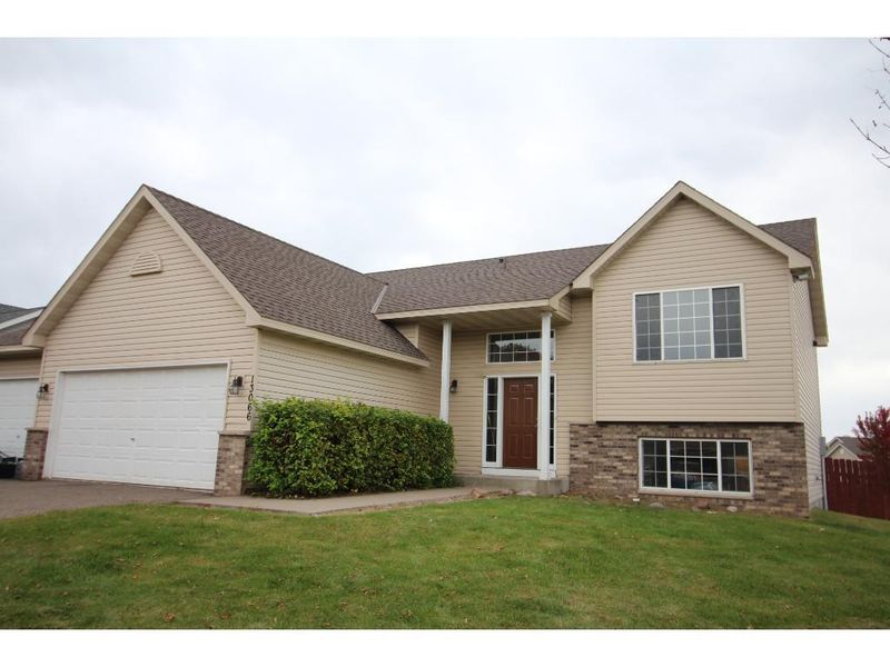 13066 7th Ave S, Zimmerman, MN 55398