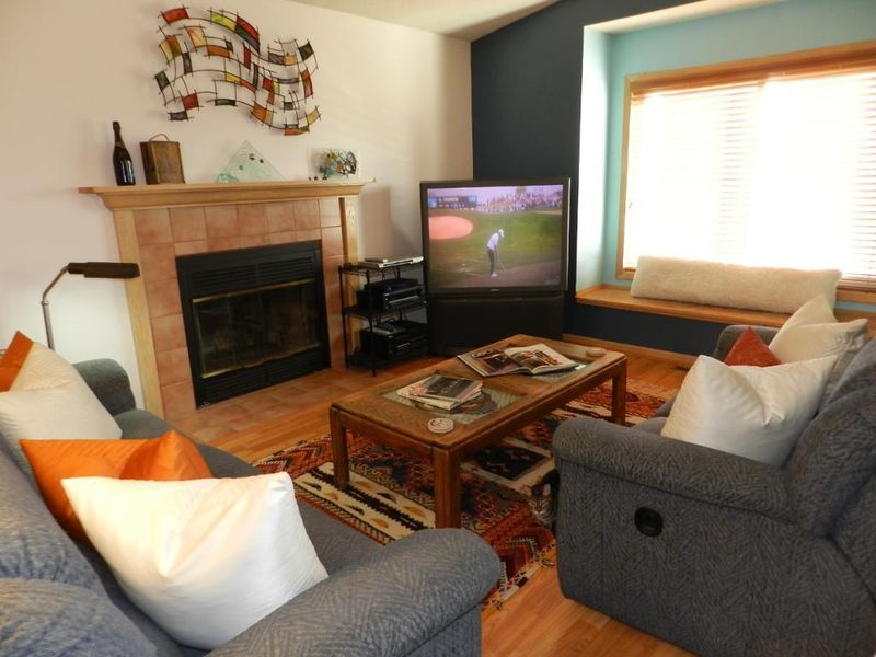 5603 Bimini Dr, Minnetonka, MN 55343