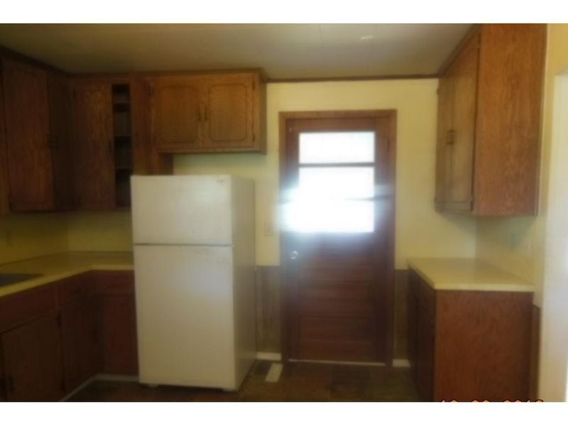 320 13th St NW, Faribault, MN 55021