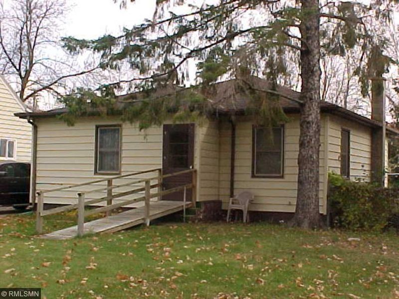 1609 Emma St, Brainerd, MN 56401