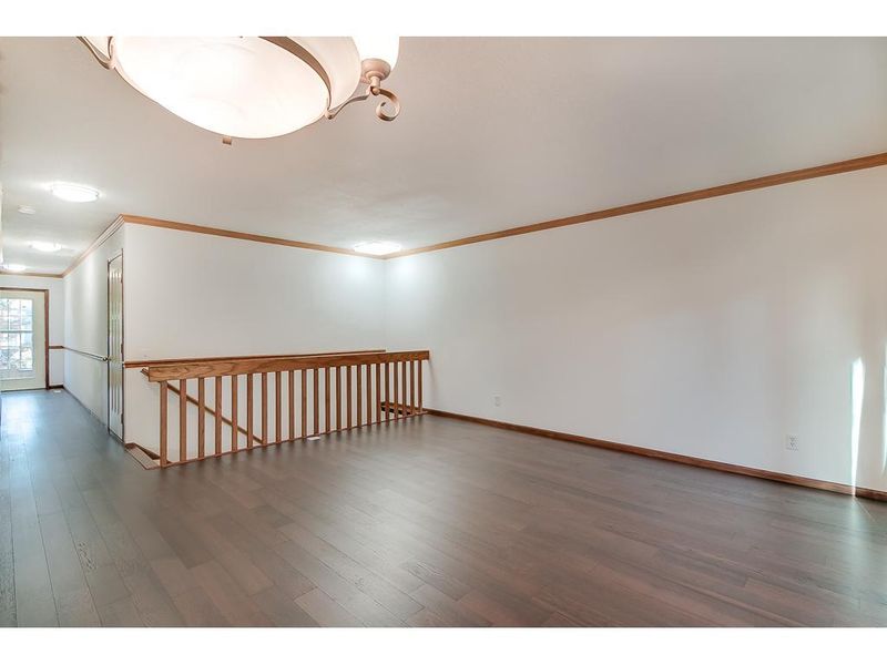 8315 Tamarack Trl, Eden Prairie, MN 55347