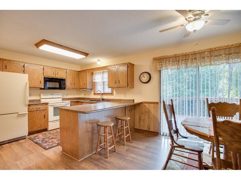 11512 Oregon Ln N, Champlin, MN 55316