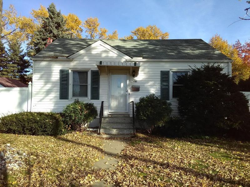 7445 Pleasant Ave, Richfield, MN 55423