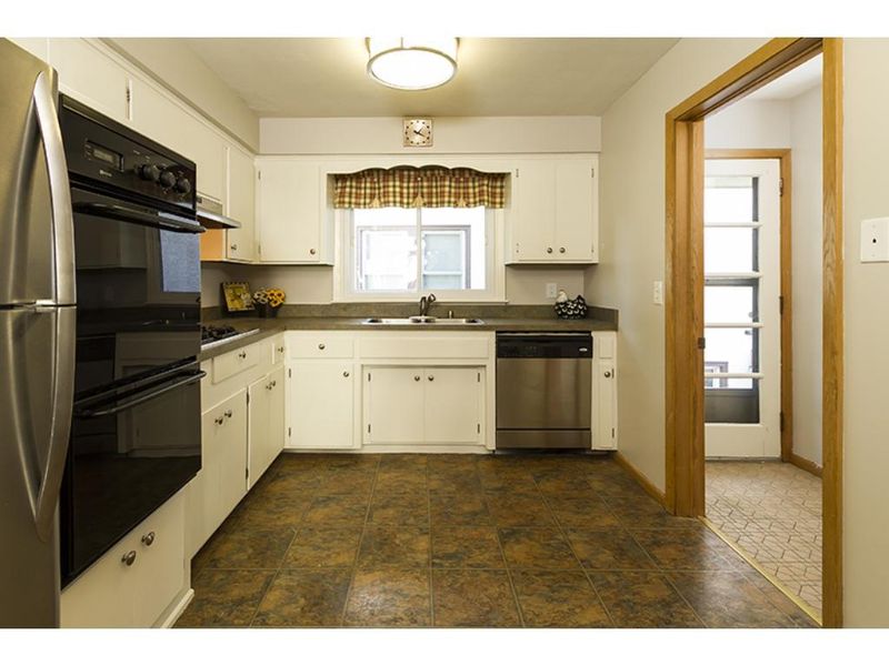 6333 Girard Ave S, Richfield, MN 55423