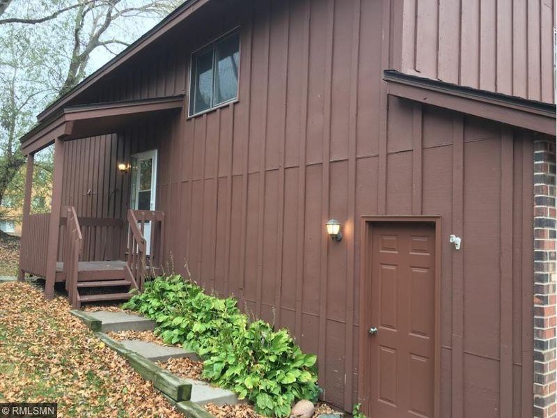 7117 Unity Ave N, Brooklyn Center, MN 55429