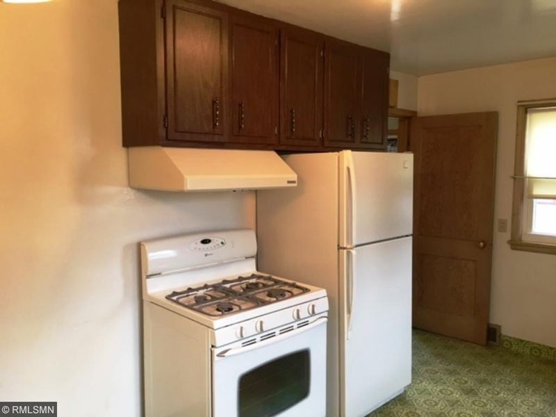 2152 3rd St E, Saint Paul, MN 55119