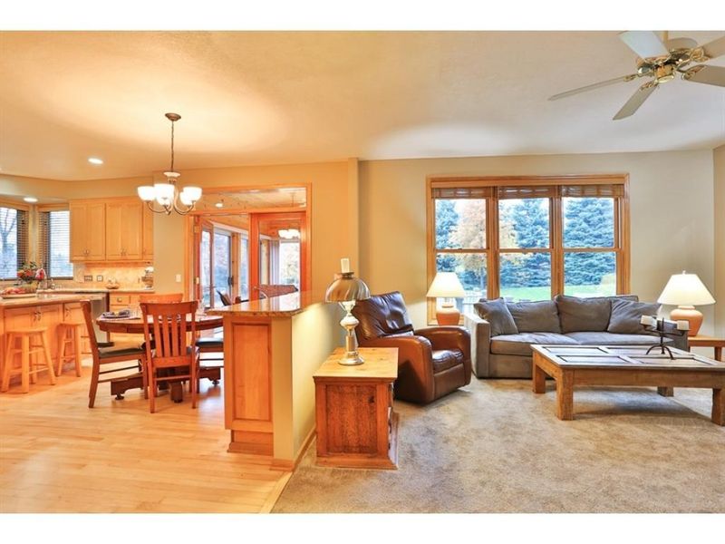 15930 48th Ave N, Plymouth, MN 55446
