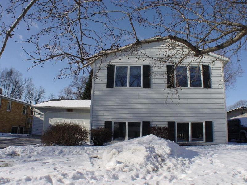 116 State St, Hastings, MN 55033