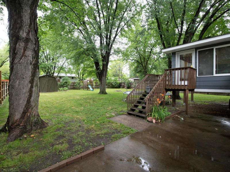 11601 Virginia Ave N, Champlin, MN 55316