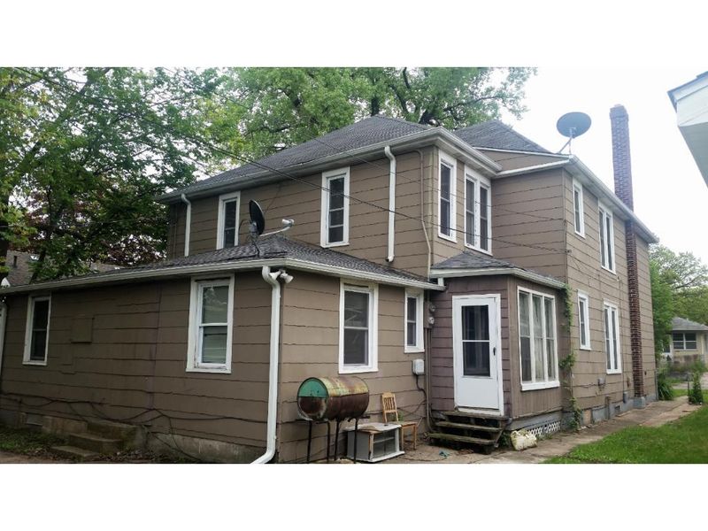 1109 Ross Ave, Saint Paul, MN 55106