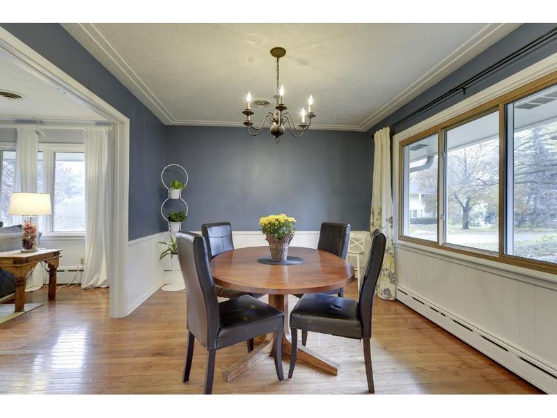 5800 Dale Ave, Edina, MN 55436