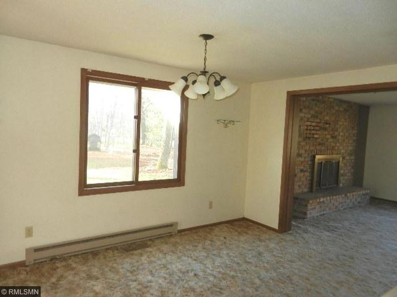 577 80th St NW, Buffalo, MN 55313