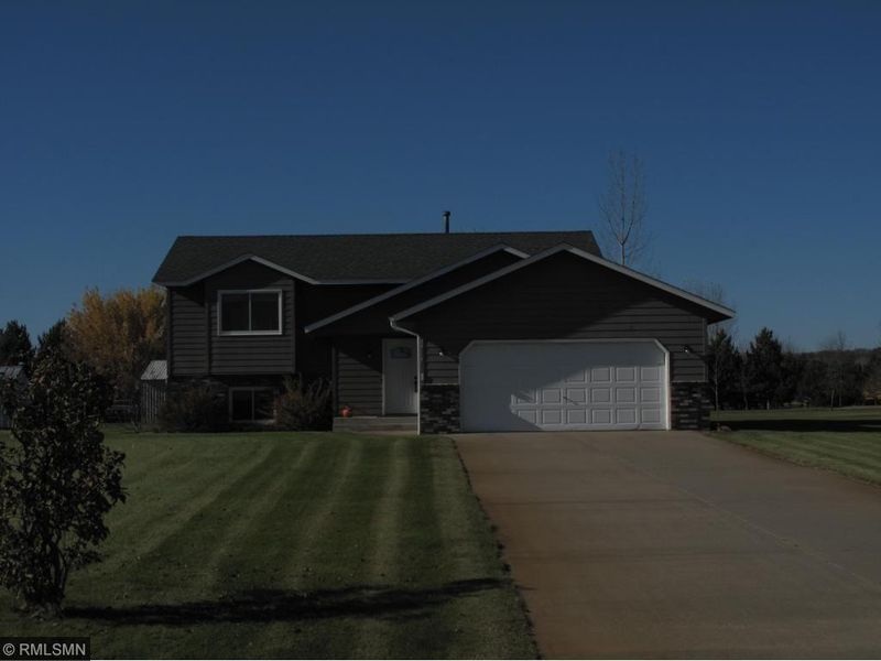 39117 55th Ave, Sartell, MN 56377