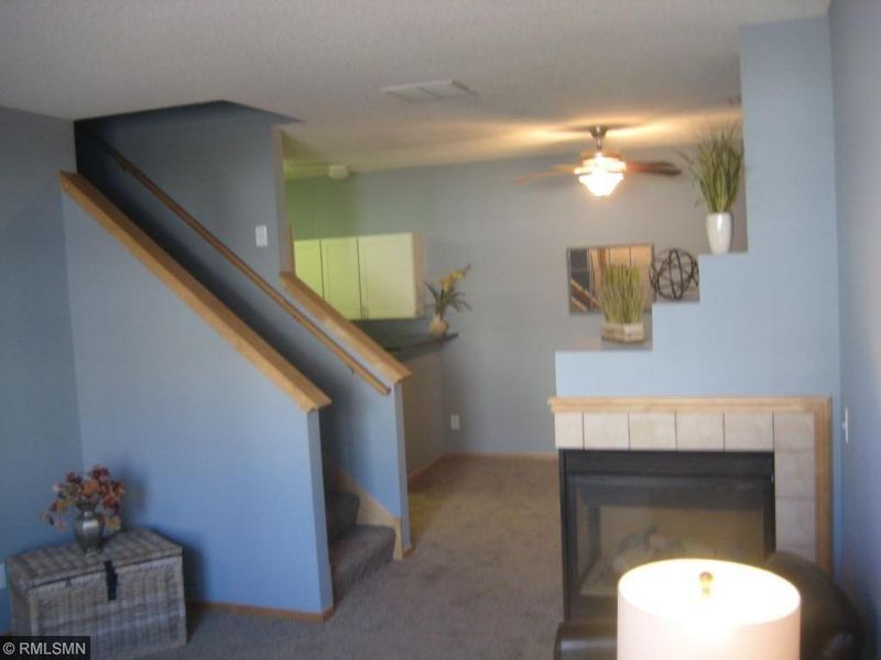 964 Princeton Ave, Shakopee, MN 55379