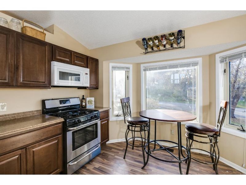 1369 Lakeside Dr, Eagan, MN 55123