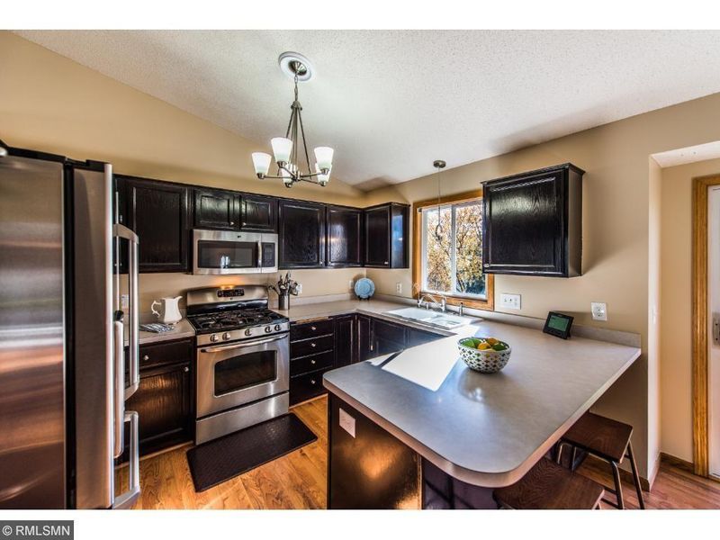 15422 Darling Pa, Rosemount, MN 55068