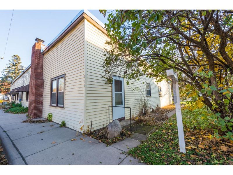 610 7th Ave, Newport, MN 55055