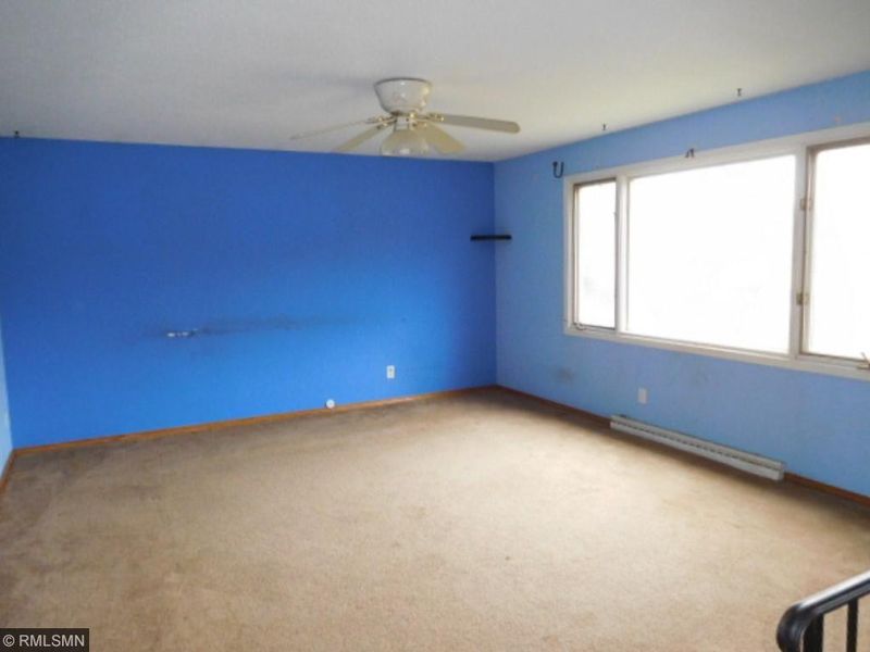 935 Pioneer Rd, Red Wing, MN 55066