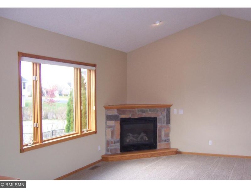1908 Whitetail Ct, Buffalo, MN 55313