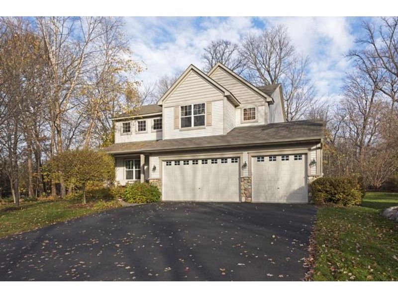 1280 Linden Ln, Victoria, MN 55386