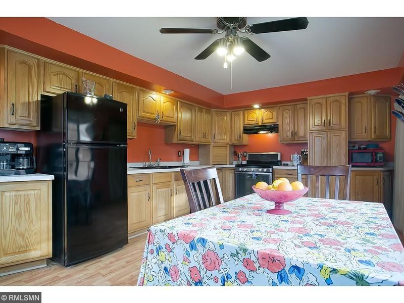 9724 Foley Blvd NW, Coon Rapids, MN 55433