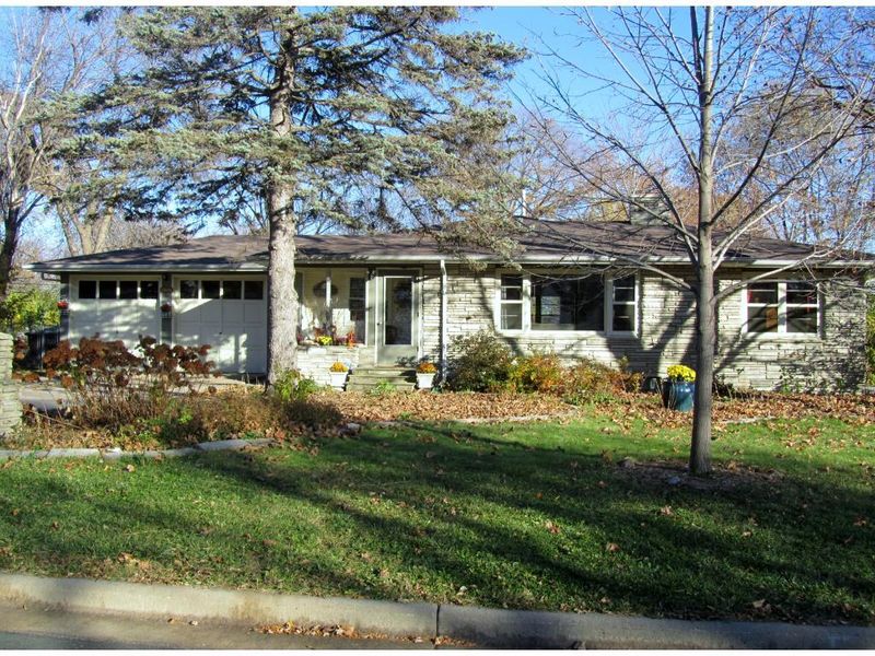 3808 Welcome Ave N, Crystal, MN 55422