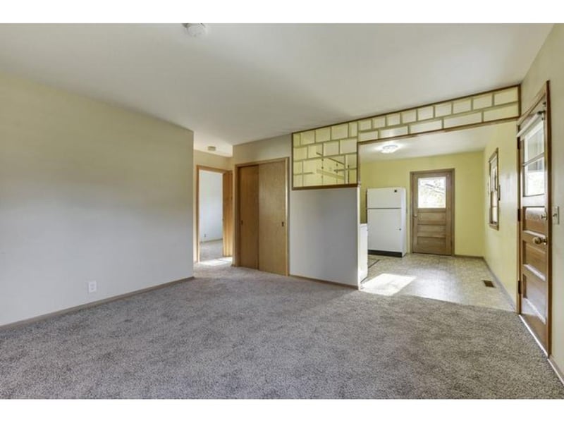 5936 Elmhurst Ave, Minneapolis, MN 55428