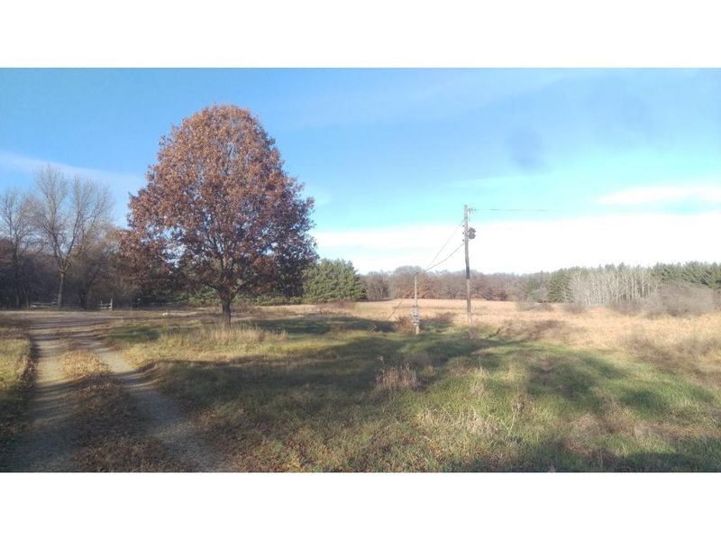 16982 67th St, Becker, MN 55308