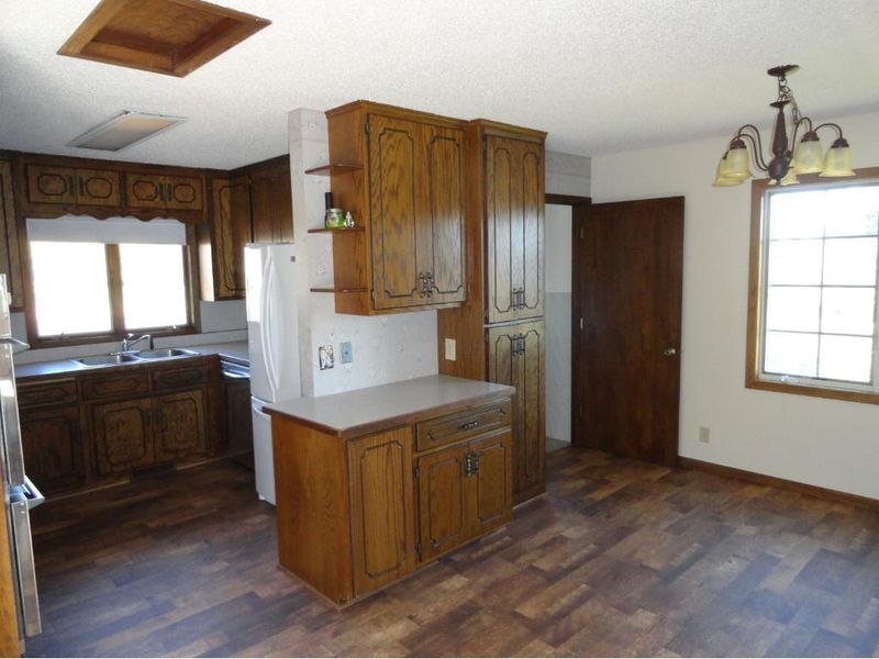 14407 County Road 6, Plymouth, MN 55447