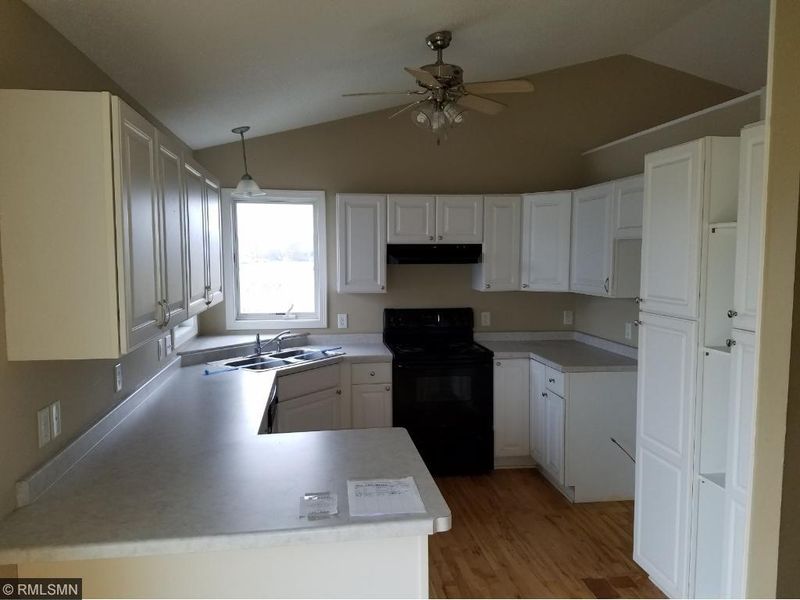 7108 378th St, North Branch, MN 55056