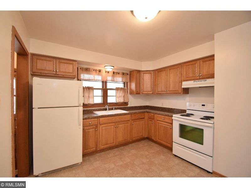 6000 36th Ave N, Crystal, MN 55422