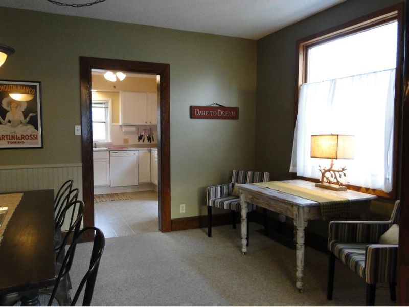 516 N High St, Lake City, MN 55041