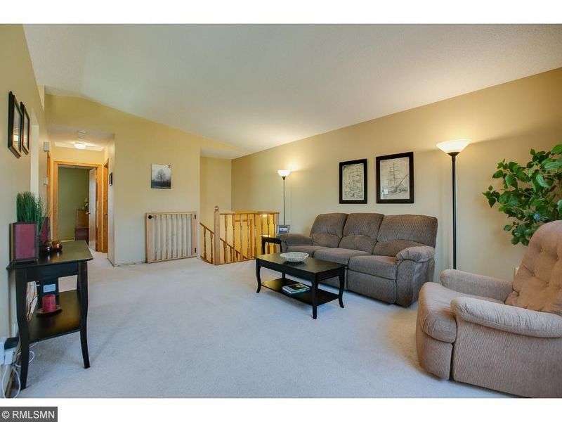 1512 9th St SE, Forest Lake, MN 55025