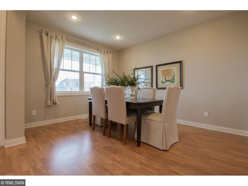 6840 Bass Ct, Shakopee, MN 55379
