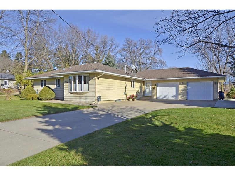 415 Brand Ave, Faribault, MN 55021
