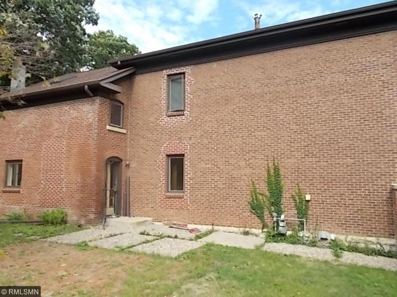 622 College Ave, Red Wing, MN 55066