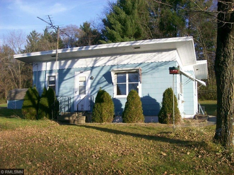 200 Bluff Ave S, Prairie Farm, WI 54762