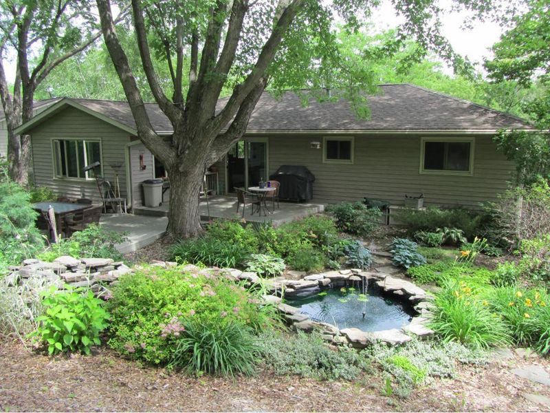 1846 Spruce Dr, Red Wing, MN 55066
