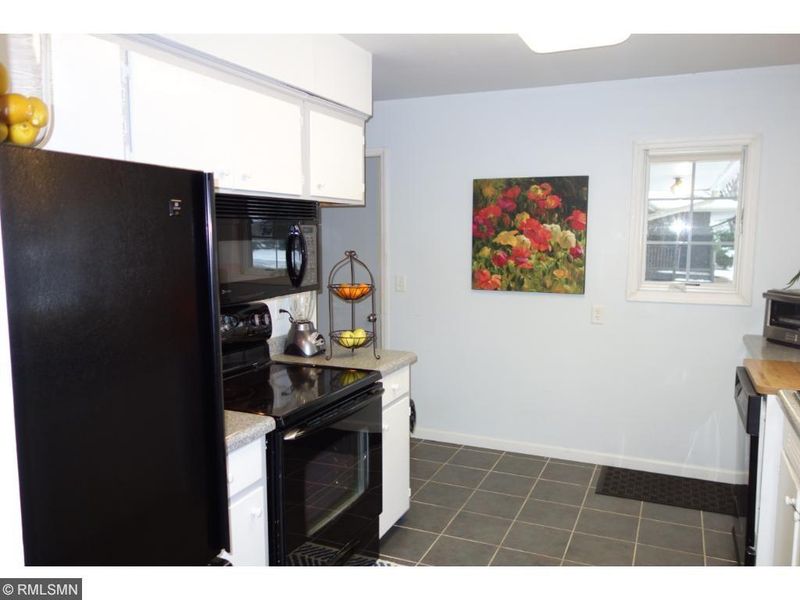 2240 Quebec Ave S, Saint Louis Park, MN 55426