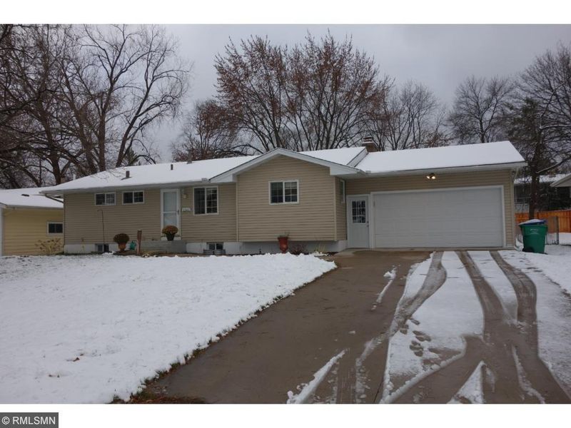 2240 Quebec Ave S, Saint Louis Park, MN 55426