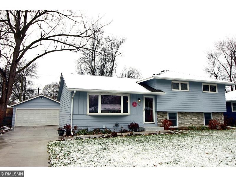 1922 Oak St, Hastings, MN 55033