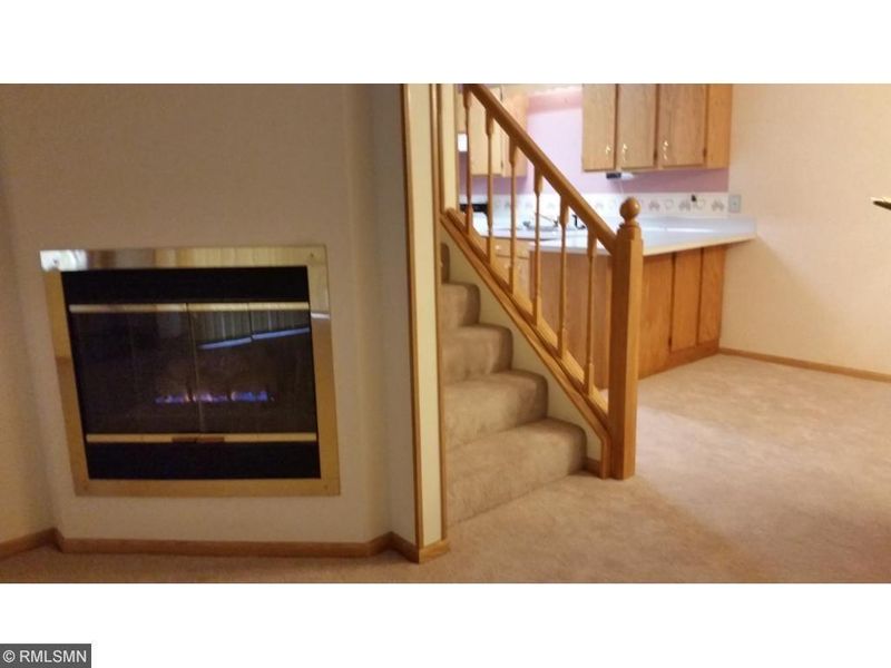 7815 Hemingway Ave S, Cottage Grove, MN 55016