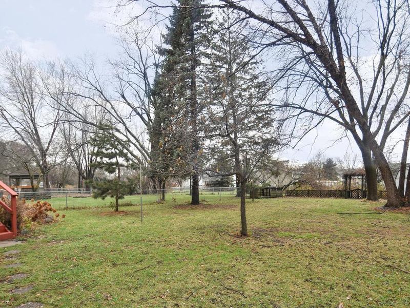 10746 Juniper St NW, Coon Rapids, MN 55448