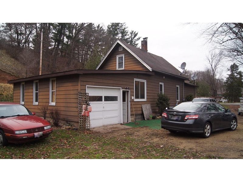 N6188 County Rd N, Arkansaw, WI 54721